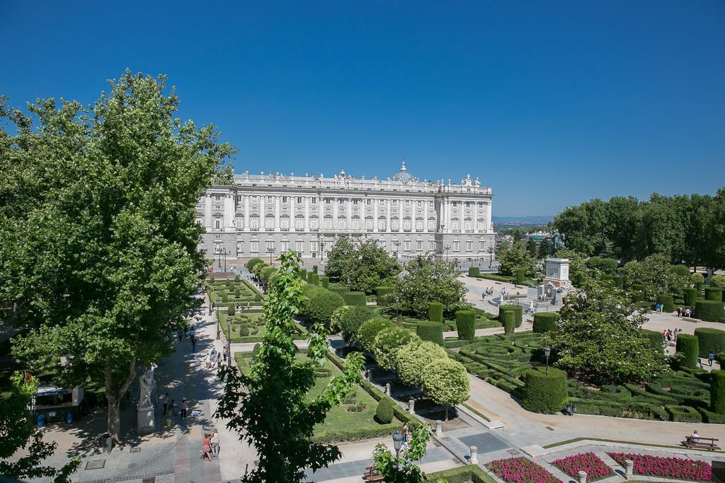 Hostal Central Palace Madrid Exterior photo